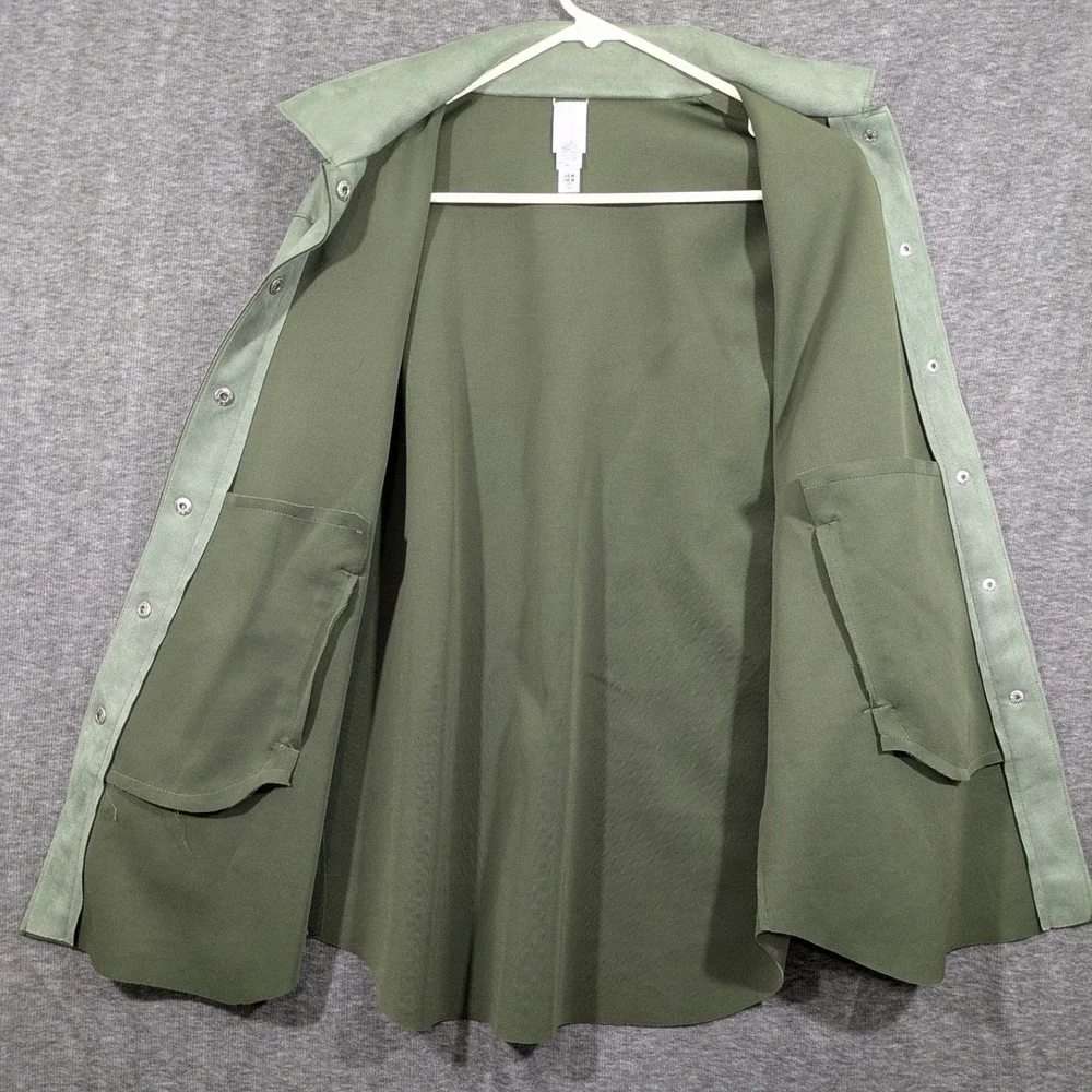 Marla Wynne Layers Womens Top Long Sleeve Full Snap Green Faux Suede Size M